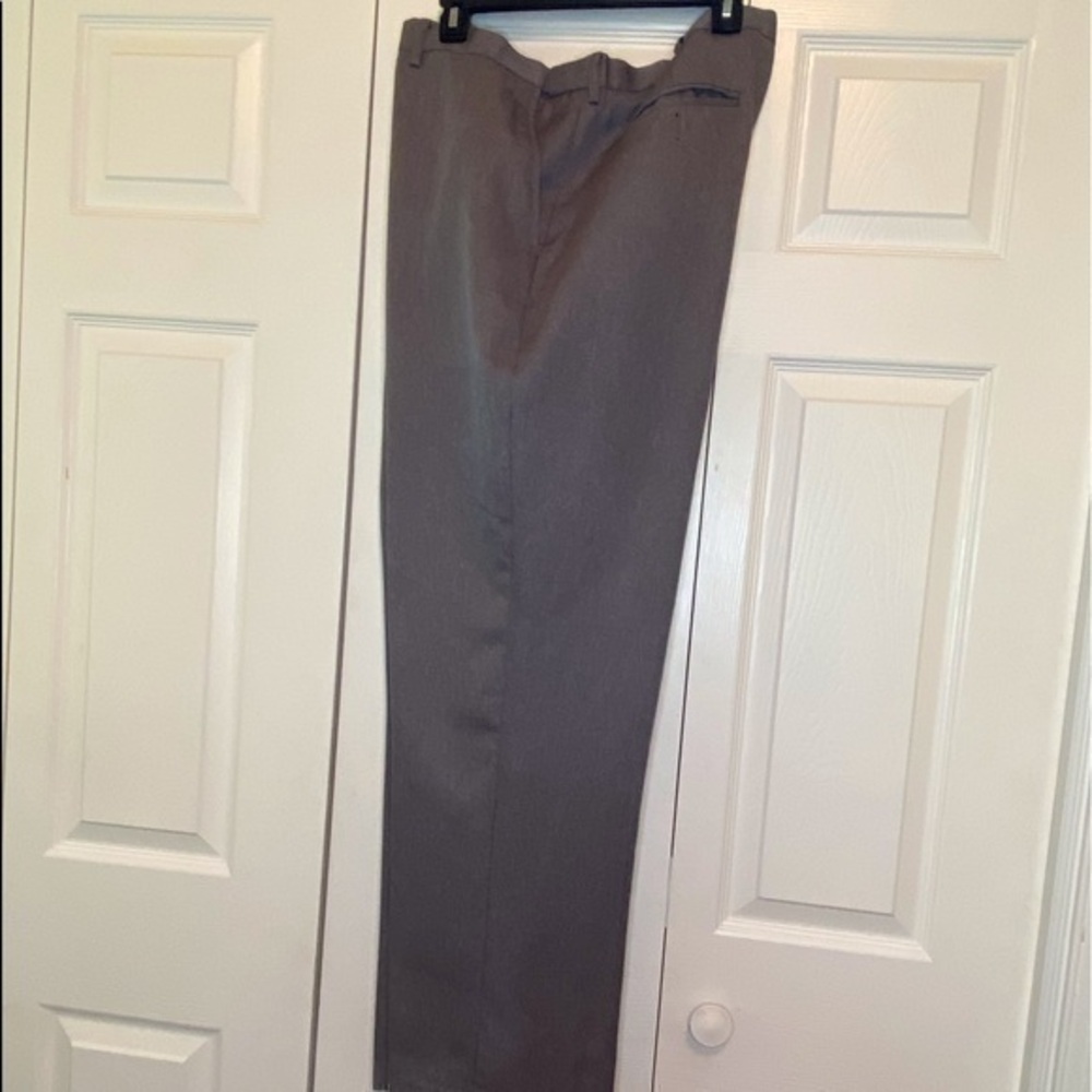 MEN'S FLAT FRONT CASUAL PANTS CHARCOAL | PURITAN SIZE 40X32